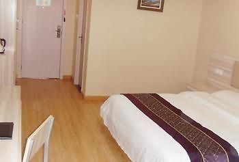 Yuangu Town Business Hotel 青岛 外观 照片